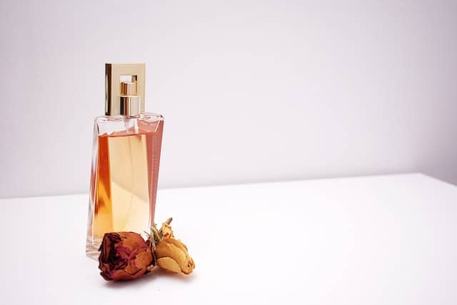 Perfume and fragrance 